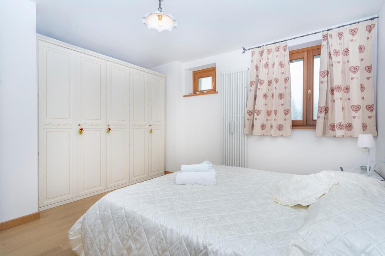 Golf View Apt With Parking And Mountain View! Apartment Tarvisio Exterior photo